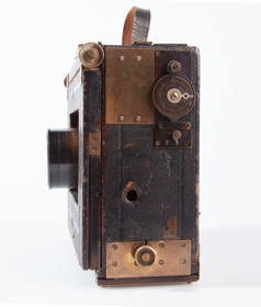Olympic Museum-Chamonix 1924, camera used by Auguste Couttet ...