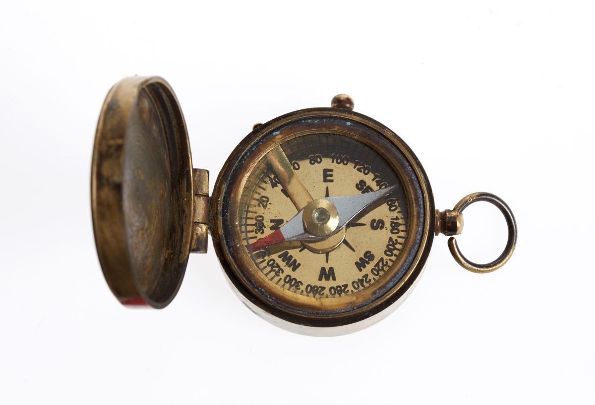 Olympic Museum-Berlin 1936, compass.