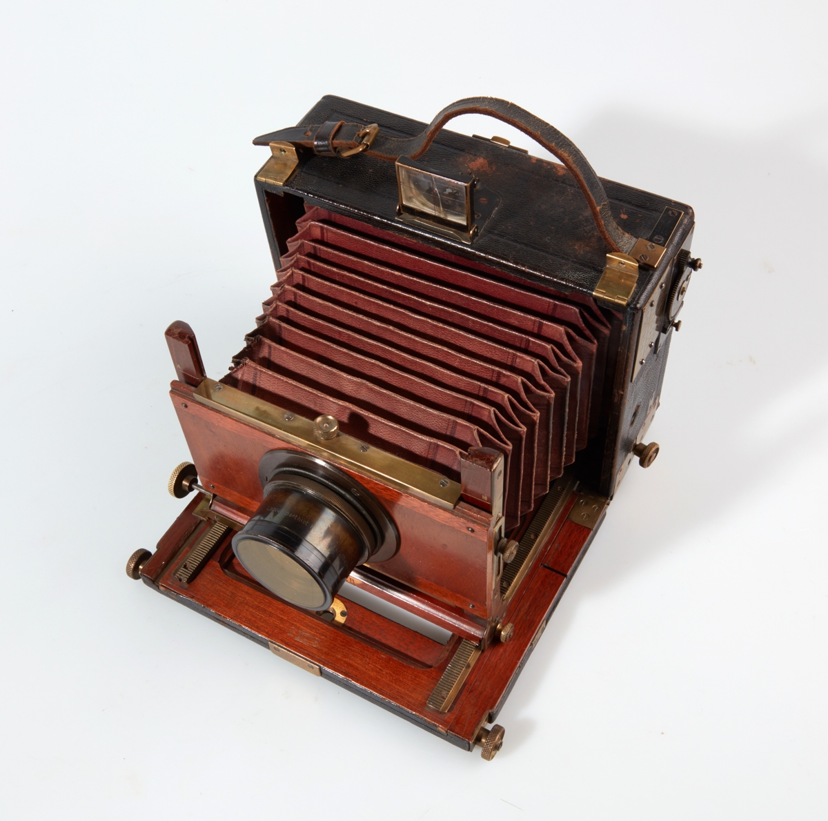 Olympic Museum-Chamonix 1924, camera used by Auguste Couttet ...